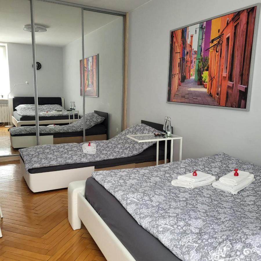 Apartament Przy Rynku Gliwice Luaran gambar